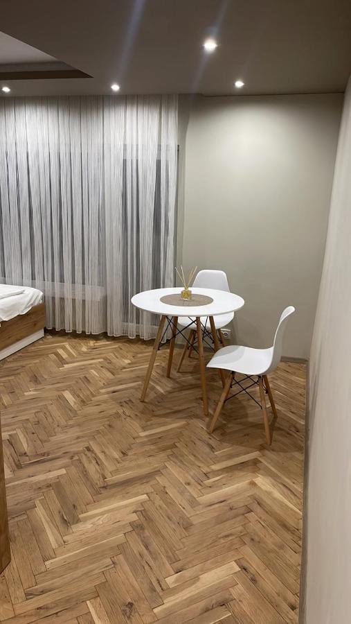 Ivet Guest Rooms Varna Exterior photo